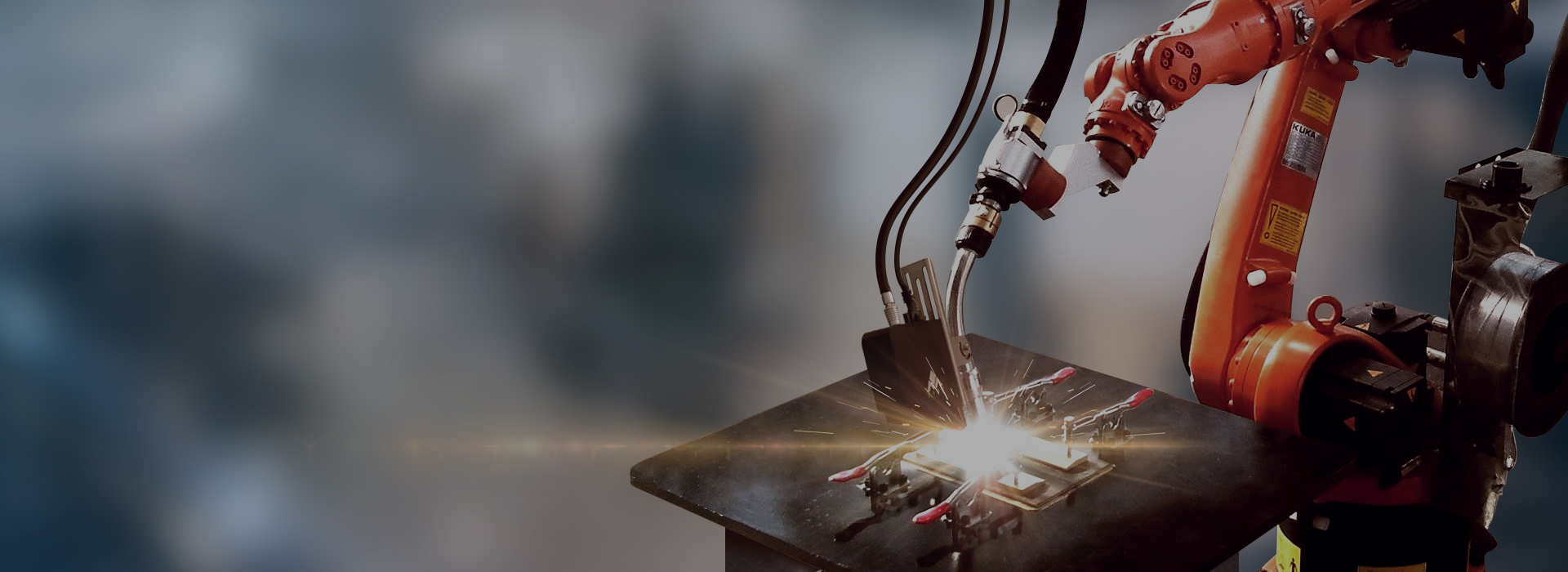 「敏越科技」、溶接ロボットにAIの「目」と「脳」を