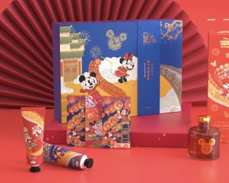 ねずみ年にミッキーが主役！　ディズニーは人気ブランドとのコラボ商品が続々