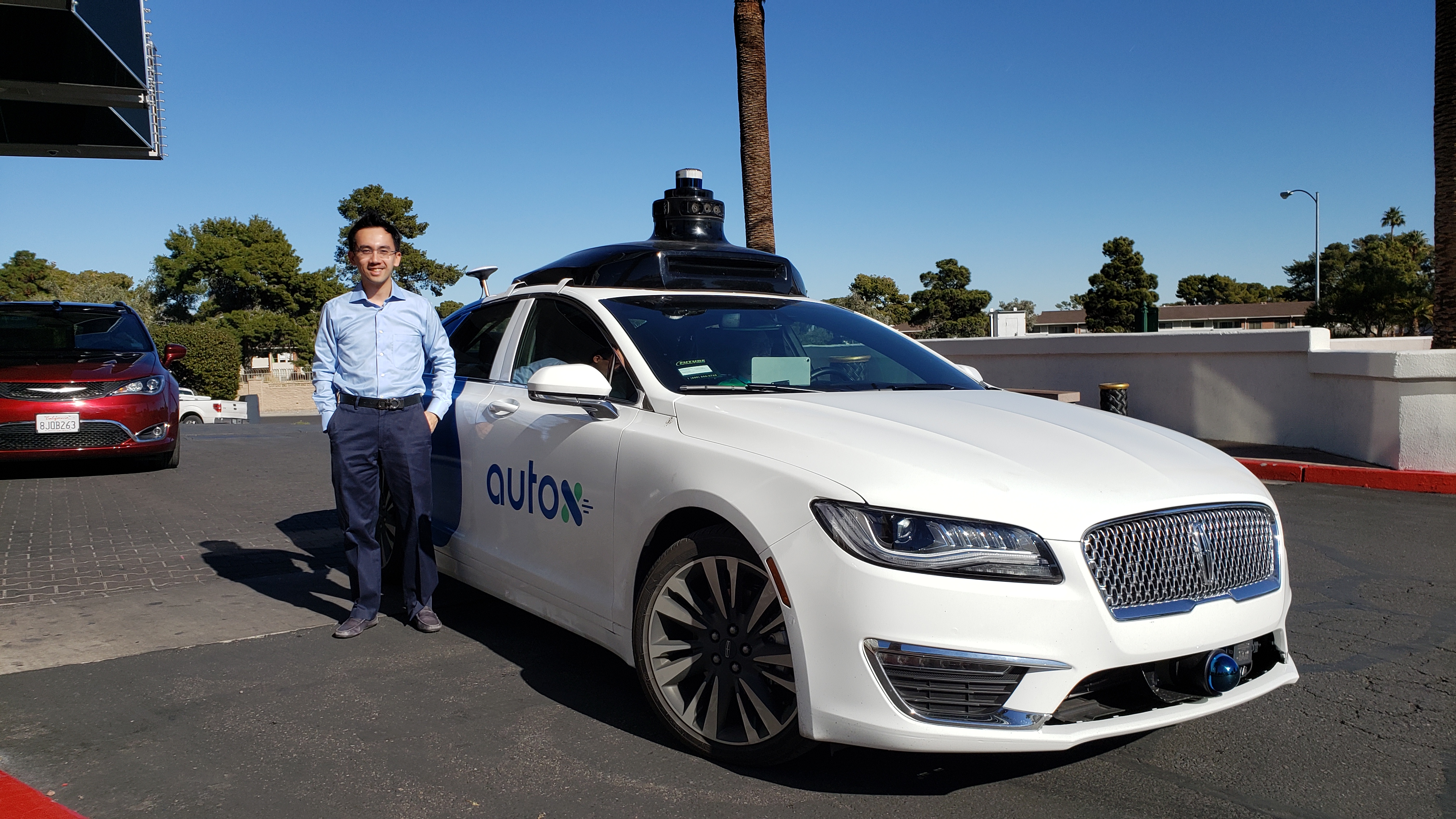 自動運転スタートアップ「AutoX」がFCAと共同でロボタクシーをリリース　中国初のL4向け制御ユニットも搭載ーCES2020