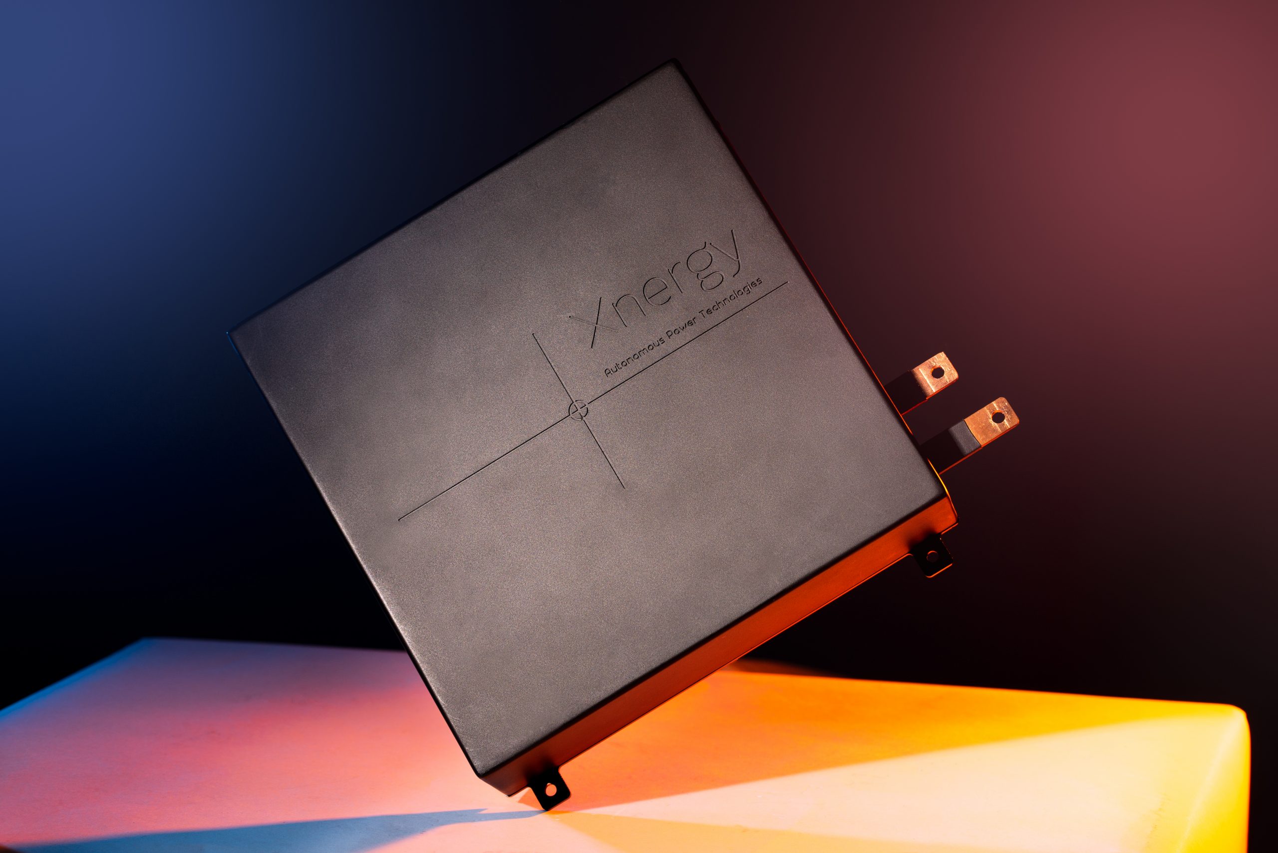 中国で進むワイヤレス充電　自律走行ロボットにも応用