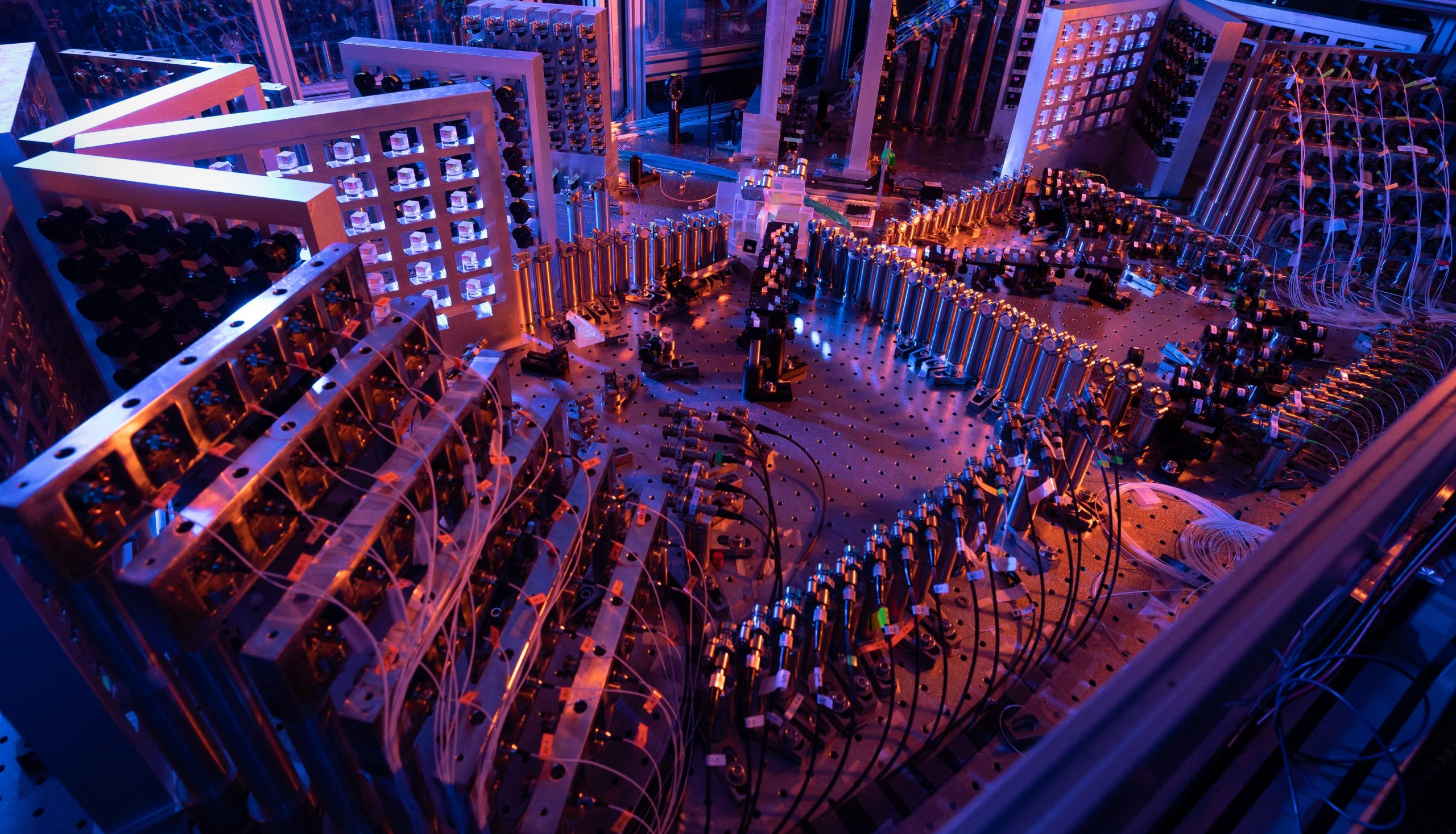 中国、量子コンピューター試作機「九章2号」の開発に成功