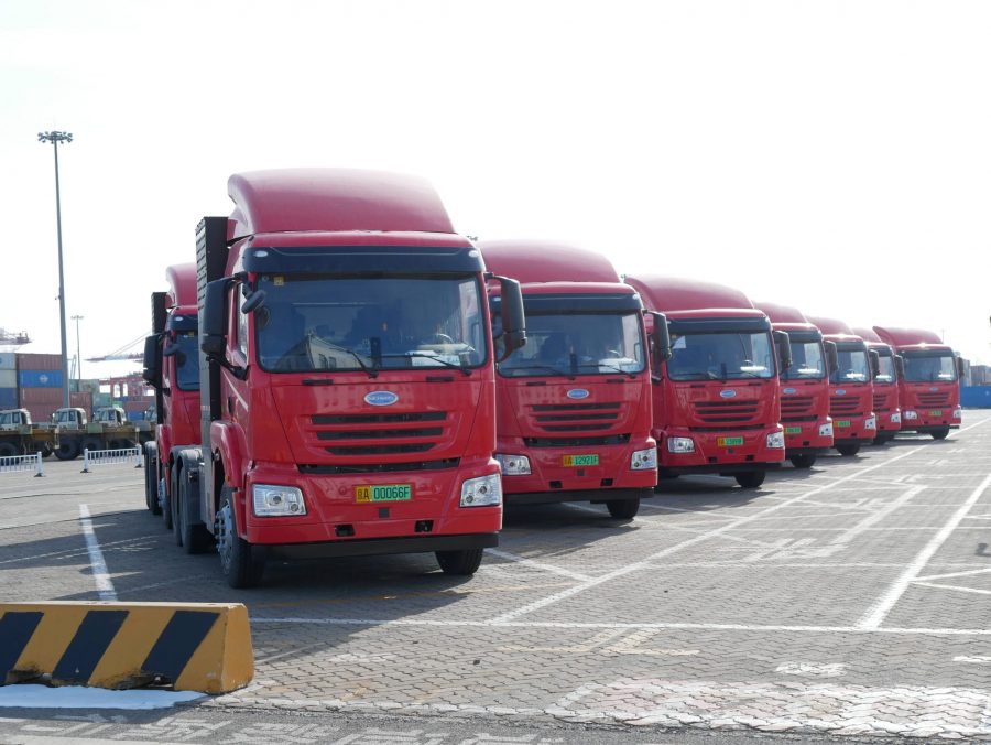 天津港、クリーンエネルギー輸送を大規模試験運用　水素トラック30台も導入