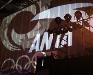 アディダスを超えた中国スポーツ用品大手「ANTA」、組織再編でグローバル展開を本格化