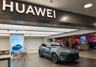 ファーウェイ、長安自動車と新会社設立へ スマートカー事業を完全移管