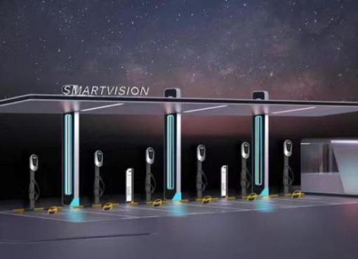 中国の大型トラック、電池交換式の普及進む。システム開発企業が資金調達し「無人化」に注力