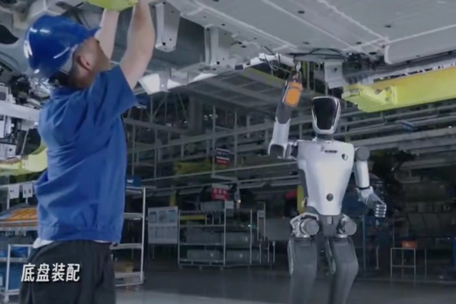 元ファーウェイの天才エンジニアが手がける人型ロボット。「智元新創