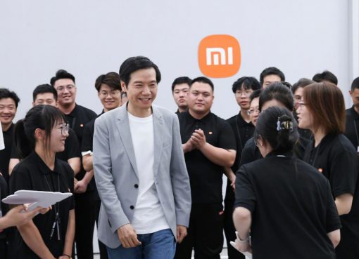 シャオミ雷軍CEO：今後5年で自社工場に人型ロボットを大規模導入