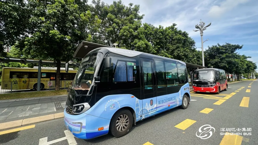 深圳初の自動運転バス路線が運行開始　試運転期間中は運賃無料