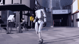 羽田空港で荷物運搬ーー中国のAI・ロボット、世界輸出加速へ