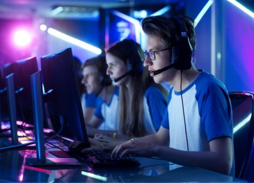 中国のeスポーツ企業、アブダビにグローバル本部を設立へ