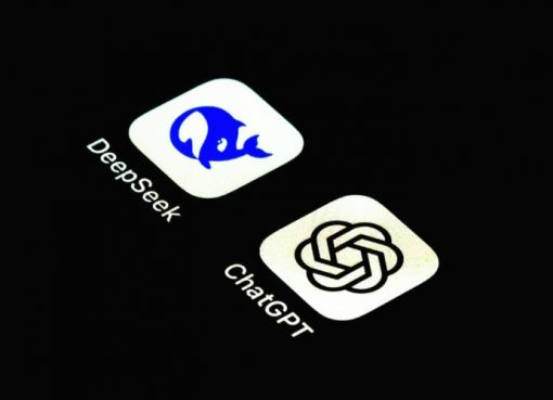 世界生成AIランキング、DeepSeekウェブ版が2位に躍進　ChatGPT首位維持