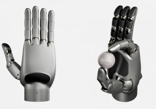 自由度30軸、価格は20分の1⋯中国製“超器用”ロボットハンドの実力とは