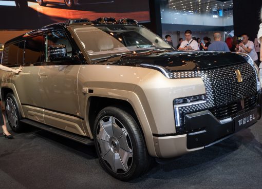 中国EV最前線ーーBYDやNIOが新車攻勢、PHEV・大型SUVの投入加速【上海モーターショー2025・後編】
