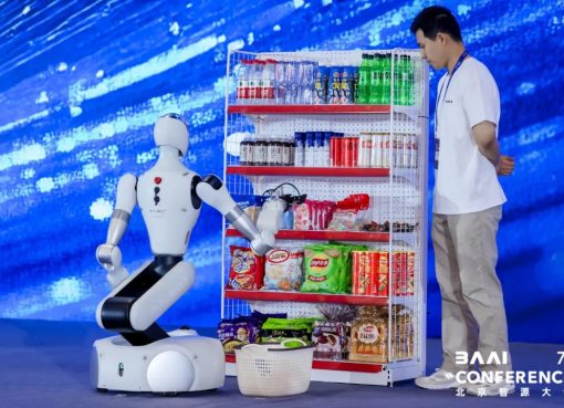 踊るだけじゃない⋯中国「Galbot」、“使える人型ロボット”が無人薬局で稼働