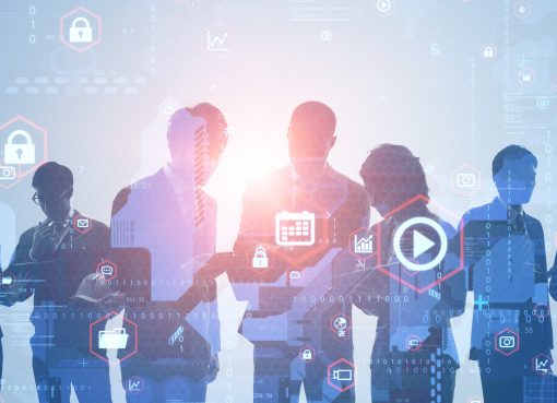 中国のネット利用者、11億人を突破　普及率は79.7％に
