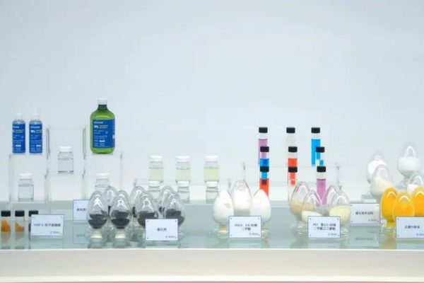 汎用バイオ樹脂、強度や耐熱性高く 中国・象生科技が量産化