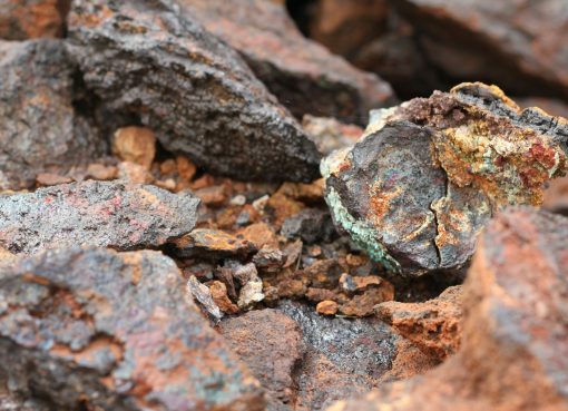 中国、低品位資源・共生鉱物の確認資源量が大幅に増加