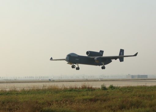 中国の大型汎用無人機「九天」、初飛行に成功　積載6トン・航続7000kmで民生利用を想定