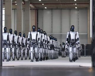 1カ月で130億円─中国の人型ロボットが受注ラッシュ、熱狂の先に供給制約