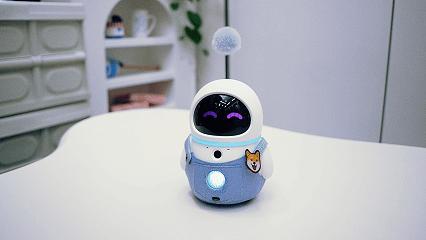 育てるAIロボット「二白Mini」で資金調達、中国スタートアップが量産段階へ