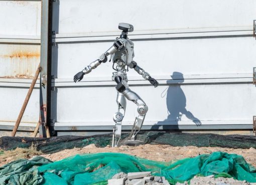 深圳発人型ロボット「LimX Dynamics」、約300億円の大型調達　モジュール化×専用OSで差別化