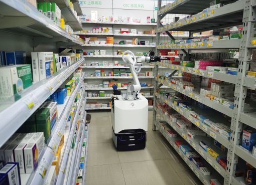 中国発エンボディドAI「Noematrix」、商用フェーズへ　薬局で自律稼働