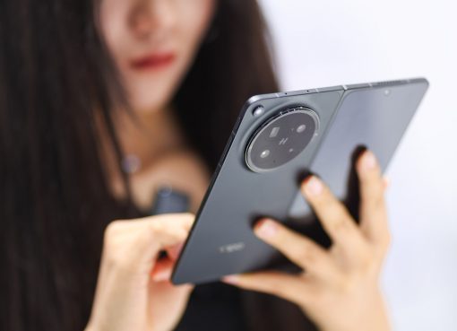 OPPO、折りたたみスマホ「Find N6」で日本初上陸　“折りジワゼロ”と2億画素で差別化