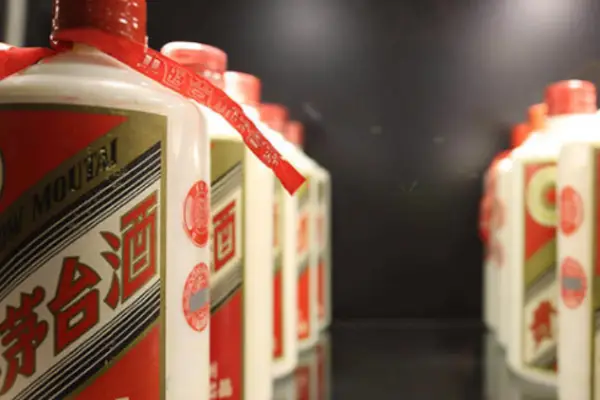 酒造大手の貴州茅台酒、25年通期は減収減益